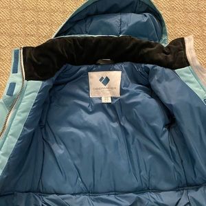 Obermeyer girls winter coat . Brand new worn once
